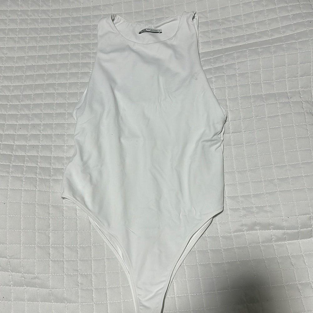 white zara body suit size M